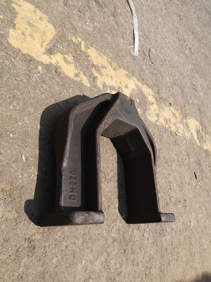 Excavadora DH220 Base de montagem de molas em forma de U/cilindro de tensão. Todos os modelos de escavadoras estão disponíveis.