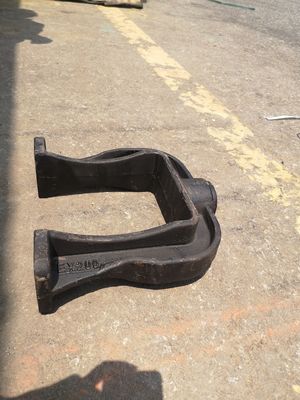 Base do conjunto mola/cilindro de tensão do chassi em U da escavadeira EX200, disponível para todos os modelos de escavadeiras.