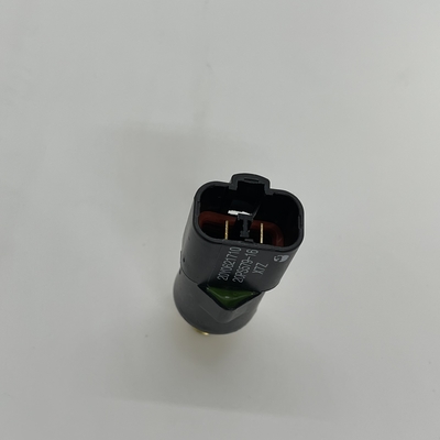 Aplicável ao interruptor de pressão da escavadeira Komatsu PC200-6, sensor de velocidade de marcha lenta da válvula de distribuição -20Y0621710-20PS579-16X7Z