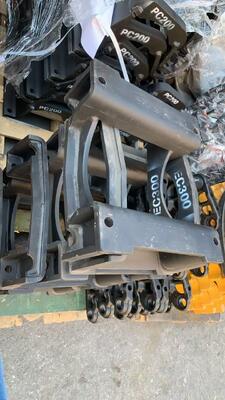 EC300 Excavator Chain Guard - Qualidade original + preço direto da fábrica, aço manganês resistente ao desgaste, anti-dechain, uma escolha econômica