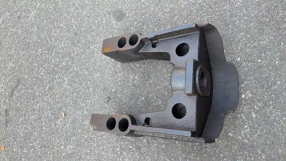 Estrutura em U da máquina de soldar de precisão para a série D6 (D6C/D6D/D6E),Construção universal de carga pesada Acessórios estáveis e duráveis Estrutura em U da máquina de soldar de chapa de aço espessada para D6D-D6C-D6E,En especialistas