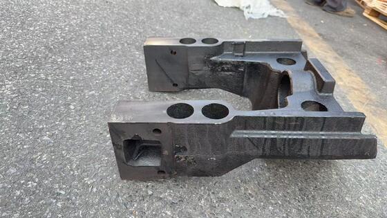 Estrutura em U da máquina de soldar de precisão para a série D6 (D6C/D6D/D6E),Construção universal de carga pesada Acessórios estáveis e duráveis Estrutura em U da máquina de soldar de chapa de aço espessada para D6D-D6C-D6E,En especialistas